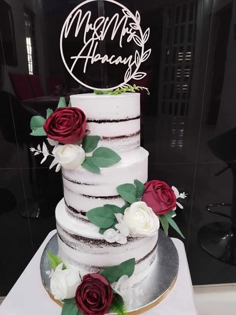 Wedding themed - Delicious Cake Flavors